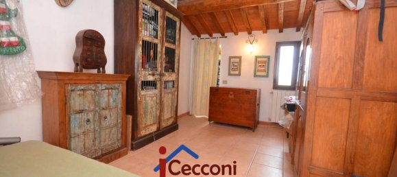 Дом с 6 комнатами в Черрето Гвиди, Италия № 111832 14