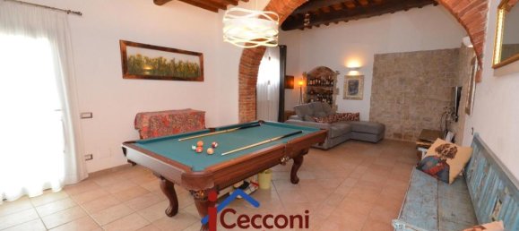 Дом с 6 комнатами в Черрето Гвиди, Италия № 111832 3