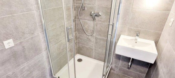 2-salle Appartement à Favoriten, Austria No. 246464 14