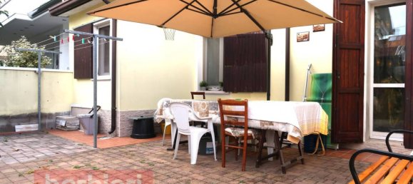 2 Schlafzimmer Villa in Cervia, Italy, Nr. 285325 26