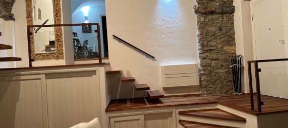 9-Zimmer Doppelhaus in Zuccarello, Italy, Nr. 104219 5