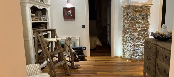 9-Zimmer Doppelhaus in Zuccarello, Italy, Nr. 104219 24