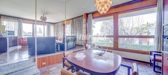 6غرفة فيلا في Sesto Calende, Italy رقم 114950 8