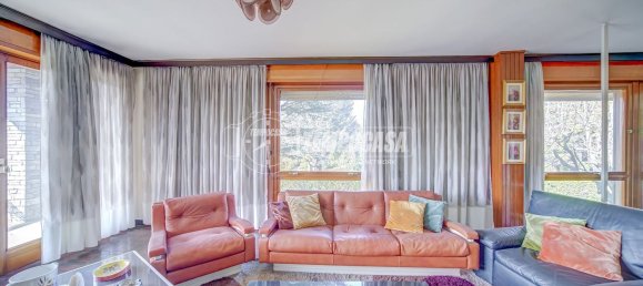 6غرفة فيلا في Sesto Calende, Italy رقم 114950 3