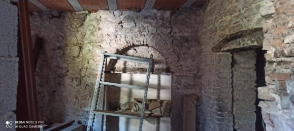 2 bedrooms Apartment in Terni, Italy No. 46354 3