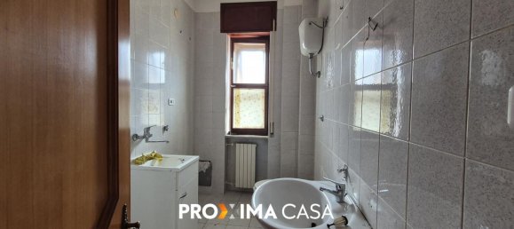 Apartamento de 3 habitaciónes en Salerno, Italy No. 4540 14