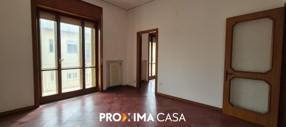 Apartamento de 3 habitaciónes en Salerno, Italy No. 4540 9