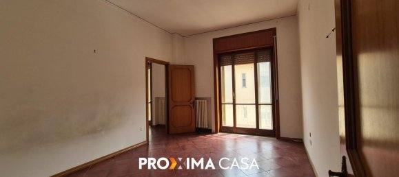 Apartamento de 3 habitaciónes en Salerno, Italy No. 4540 10