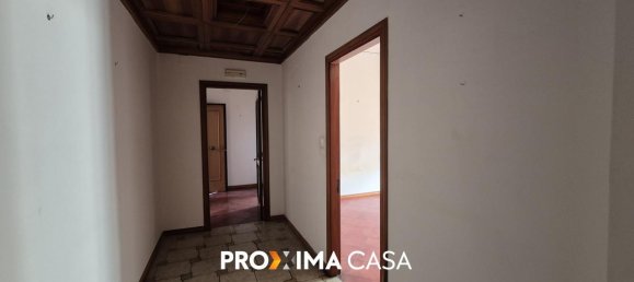 Apartamento de 3 habitaciónes en Salerno, Italy No. 4540 6