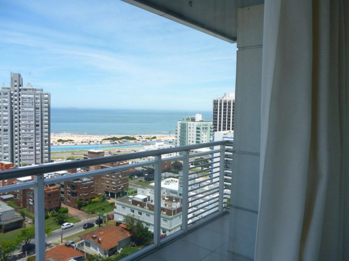 3 bedrooms Apartment in Maldonado, Uruguay No. 6750