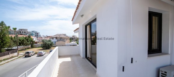 3 bedrooms Villa in Larnaca, Cyprus No. 962 10