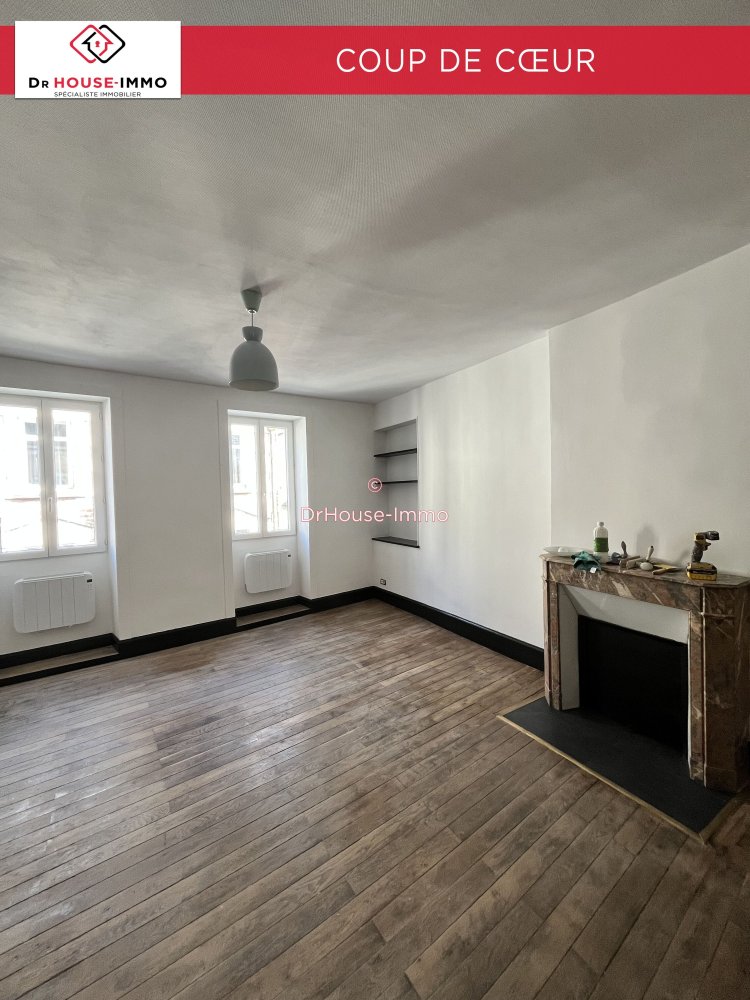 1 chambre Bâtiment à Châteauroux, France No. 48936