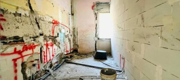 Apartamento de 2 divisões em Giugliano in Campania, Italy N.º 39434 9