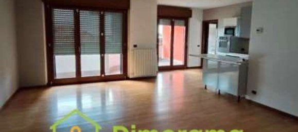5 rooms Apartment in Dalmine, Italy No. 283379 5