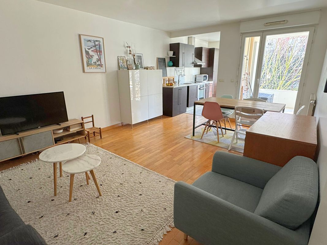 2 chambres Appartement à Cachan, France No. 123202