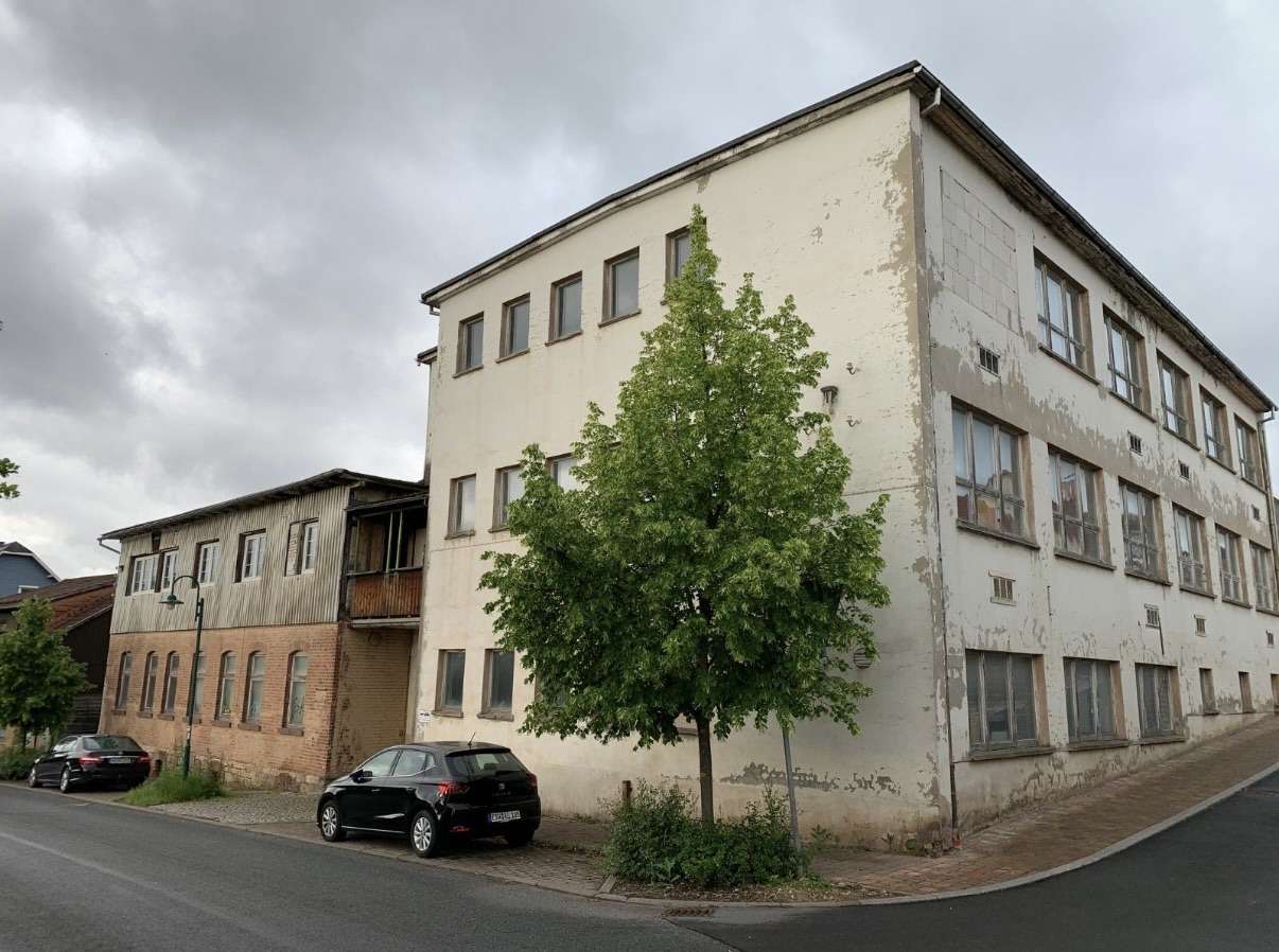 6 rooms Building in Ilm-Kreis, Germany No. 310369
