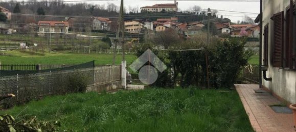 2 bedrooms Villa in Cuceglio, Italy No. 218839 4