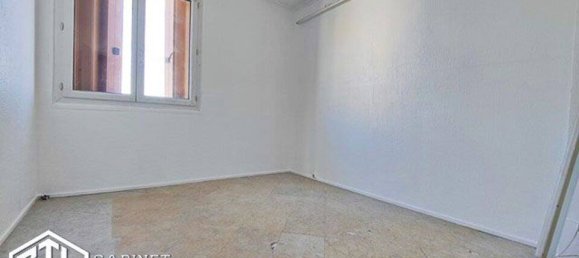 3 Schlafzimmer Wohnung in Clichy-sous-Bois, France, Nr. 134130 7