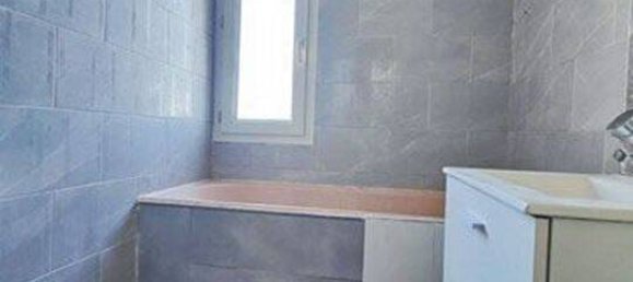 3 Schlafzimmer Wohnung in Clichy-sous-Bois, France, Nr. 134130 5