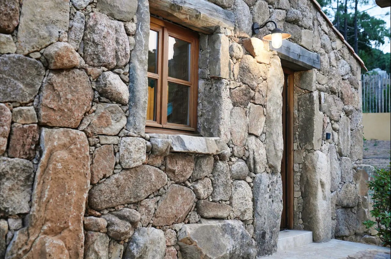 Casa de 2 dormitorios en Porto-Vecchio, France No. 152031