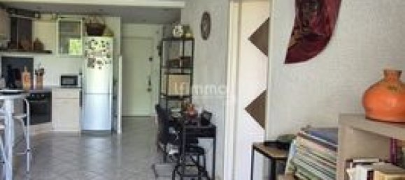 Квартира с 1 спальней в Марсель, Франция № 290900 13