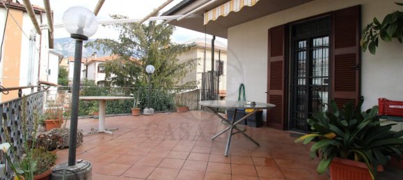 Apartamento de 4 divisões em Terni, Italy N.º 75520 2