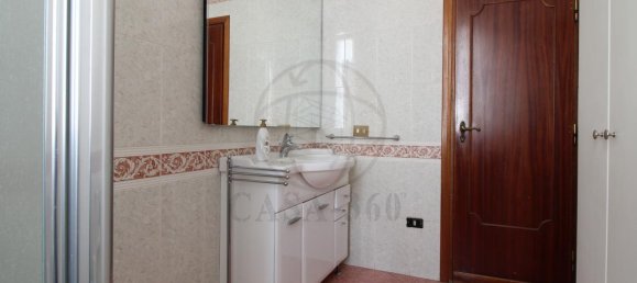 Apartamento de 4 divisões em Terni, Italy N.º 75520 10