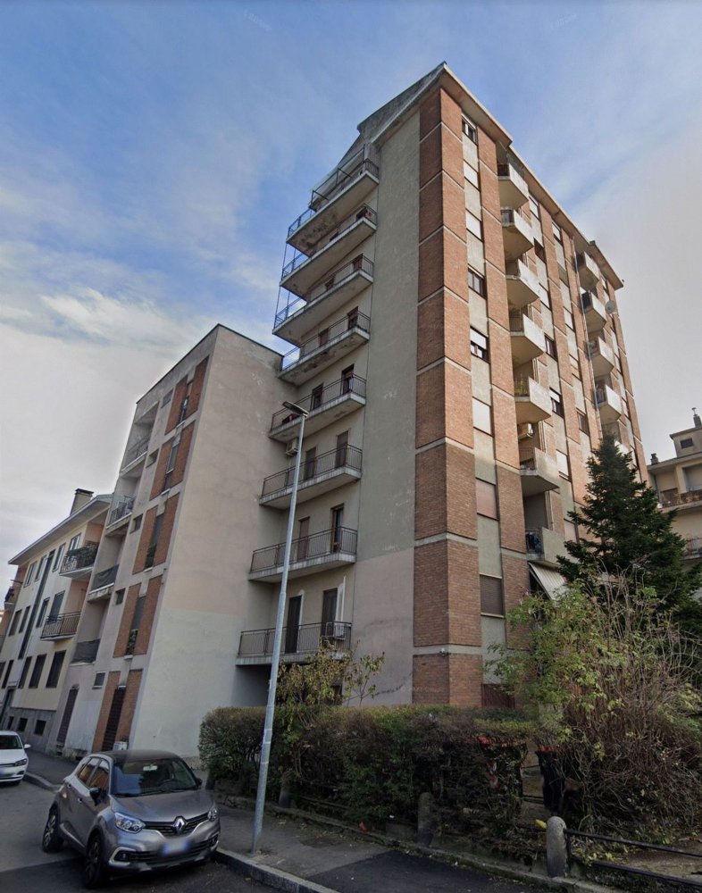 Apartamento de 3 habitaciónes en Novara, Italy No. 138354