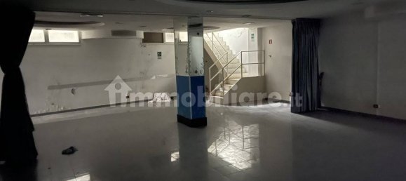 529m² Commercial property in Tortoreto, Italy No. 285764 8