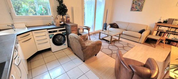 2 bedrooms Apartment in Poissy, France No. 165070 4