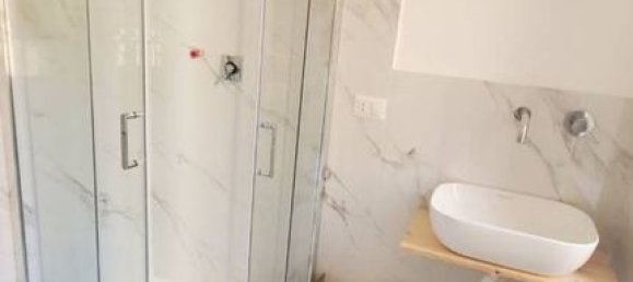 6 bedrooms Apartment in Rome, Italy No. 66644 7