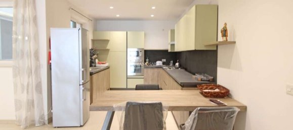 3 chambres Appartement à Zebbug, Malta No. 11069 6