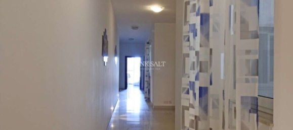 3 chambres Appartement à Zebbug, Malta No. 11069 9