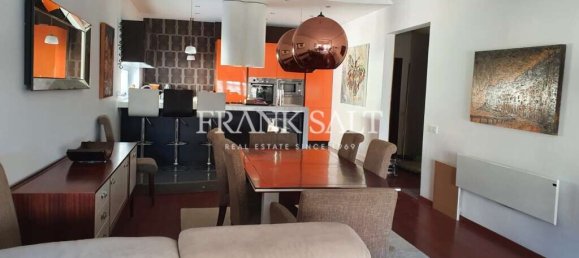 3 chambres Appartement à Ta' Xbiex, Malta No. 10200 22