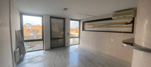 3 Schlafzimmer Doppelhaus in Schweinfurt, Germany, Nr. 81358 2