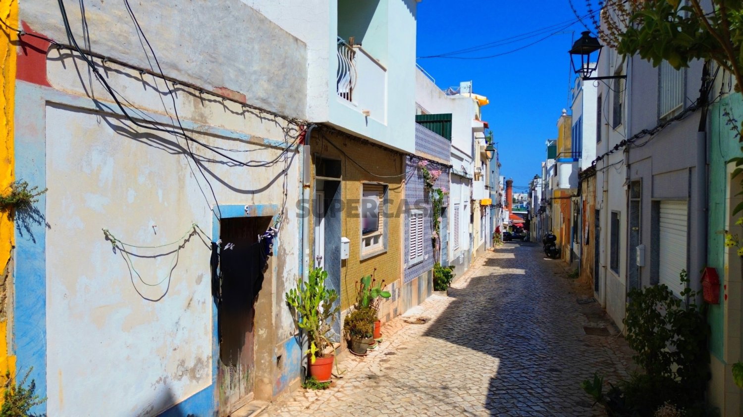 Casa de 3 dormitorios en Portimao, Portugal No. 234420