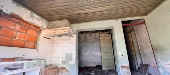 2 bedrooms House in Entroncamento, Portugal No. 243503 16