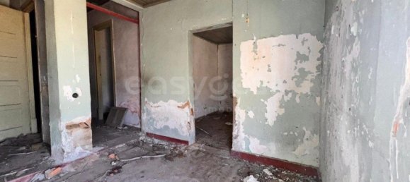 2 bedrooms House in Entroncamento, Portugal No. 243503 15