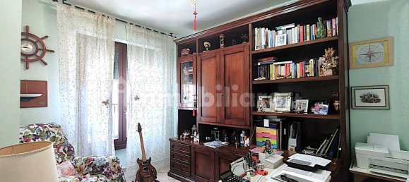 3 Schlafzimmer Haus in Viareggio, Italy, Nr. 280902 14