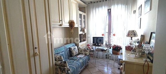 3 Schlafzimmer Haus in Viareggio, Italy, Nr. 280902 26