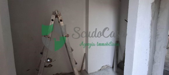 3-salle Appartement à Florence, Italy No. 181804 24