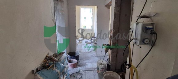 3-salle Appartement à Florence, Italy No. 181804 27