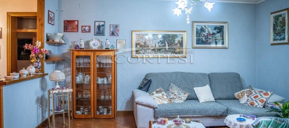 6 غرف نوم منزل في San Giustino, Italy رقم 335406 11