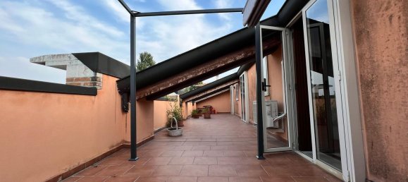 Ático de 3 habitaciónes en San Bonifacio, Italy No. 176984 13