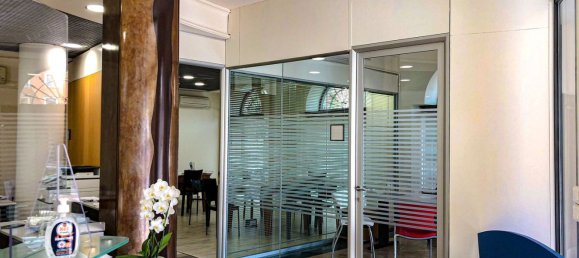 Ático de 3 habitaciónes en San Bonifacio, Italy No. 176984 17