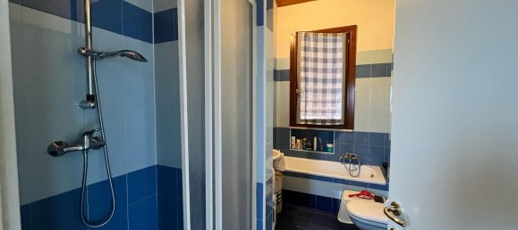 Ático de 3 habitaciónes en San Bonifacio, Italy No. 176984 9