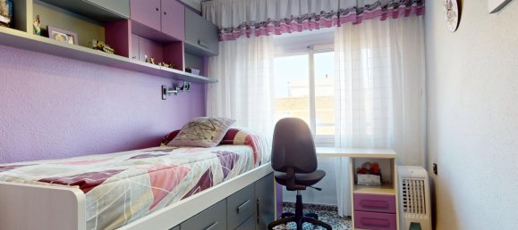 3 bedrooms Apartment in Valencia, Spain No. 172619 16