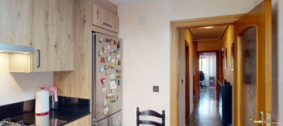 3 bedrooms Apartment in Valencia, Spain No. 172619 7