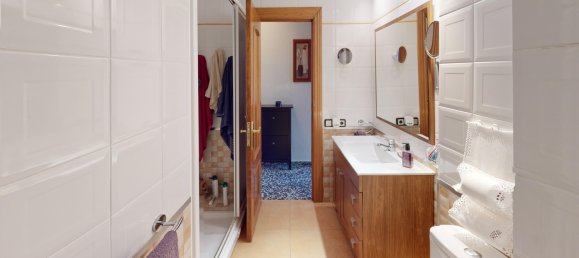 3 bedrooms Apartment in Valencia, Spain No. 172619 11