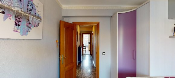 3 bedrooms Apartment in Valencia, Spain No. 172619 3